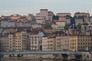 
                                                Actividades en Lyon: nuestros 5 imprescindibles
                                            
