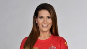 Lara Sajen lanza un dardo contra Marta López



